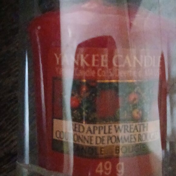 Yankee Candles Xmas lot - Picture 4 of 4